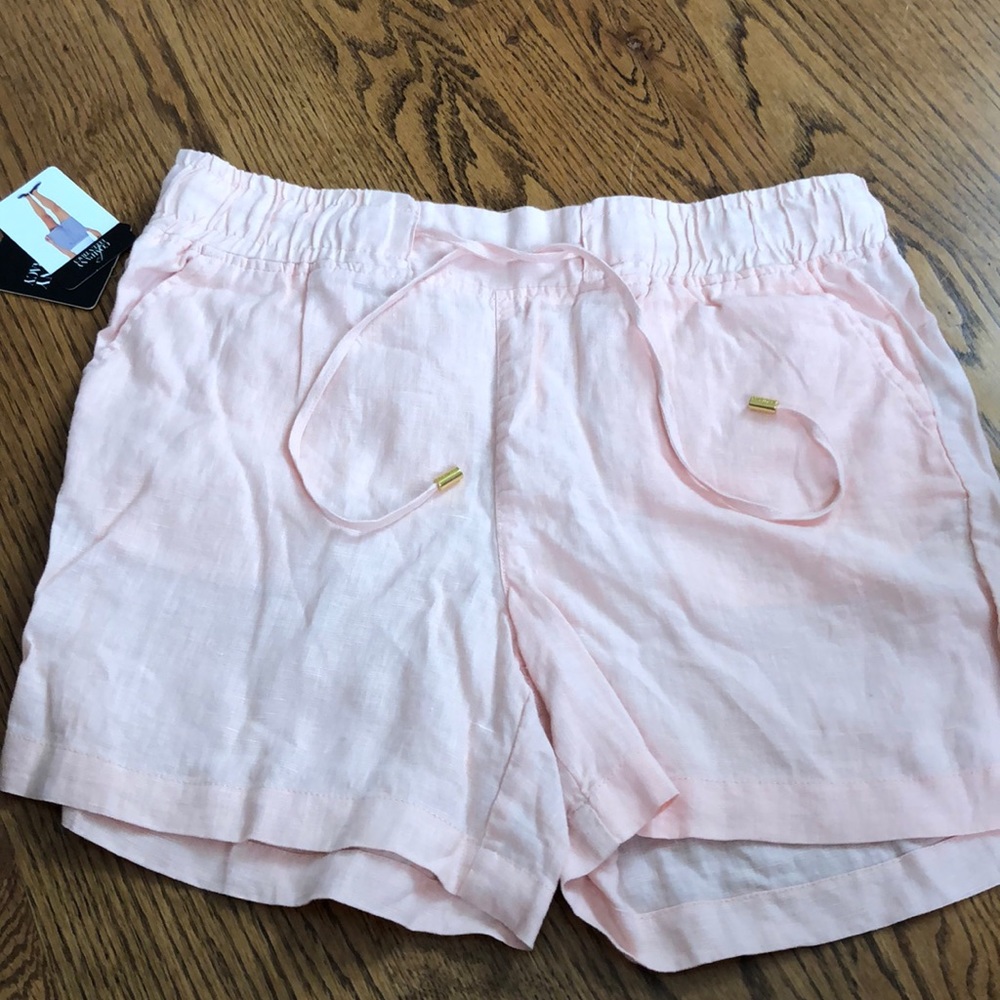 Flowy shorts NWT